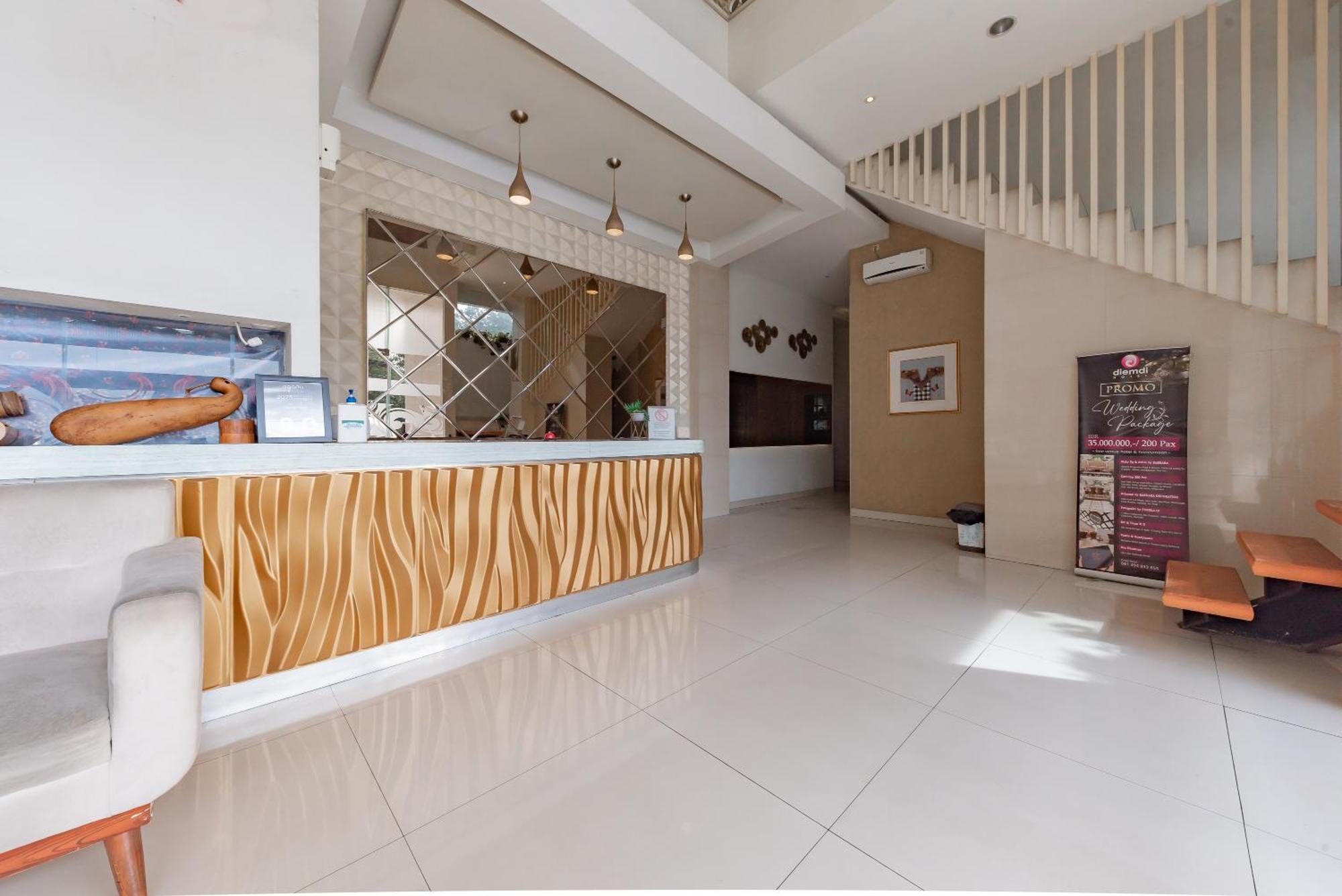 Reddoorz Hostel At Kiara Cozy Kircon Bandung Ngoại thất bức ảnh
