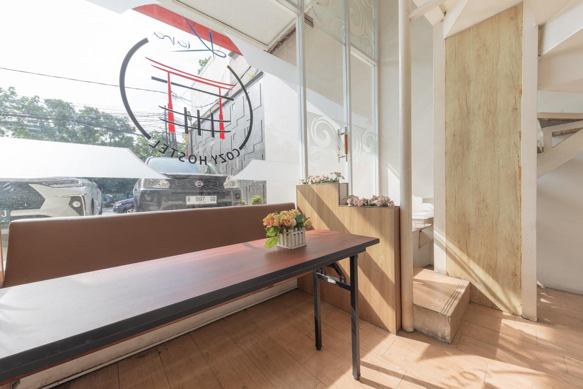 Reddoorz Hostel At Kiara Cozy Kircon Bandung Ngoại thất bức ảnh